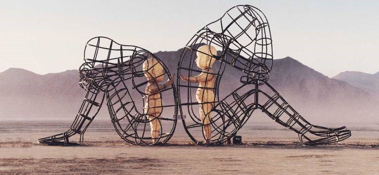 Ai Lớn Lên Mà Không Từng Là Trẻ Thơ